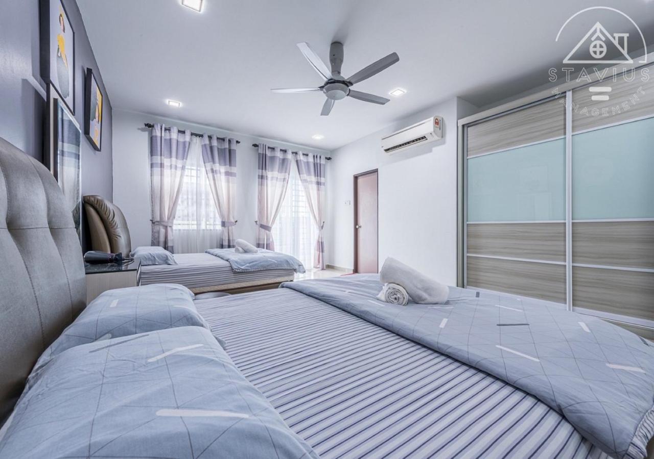 Port Dickson 14Pax 4Br Double Storey House Bagian luar foto